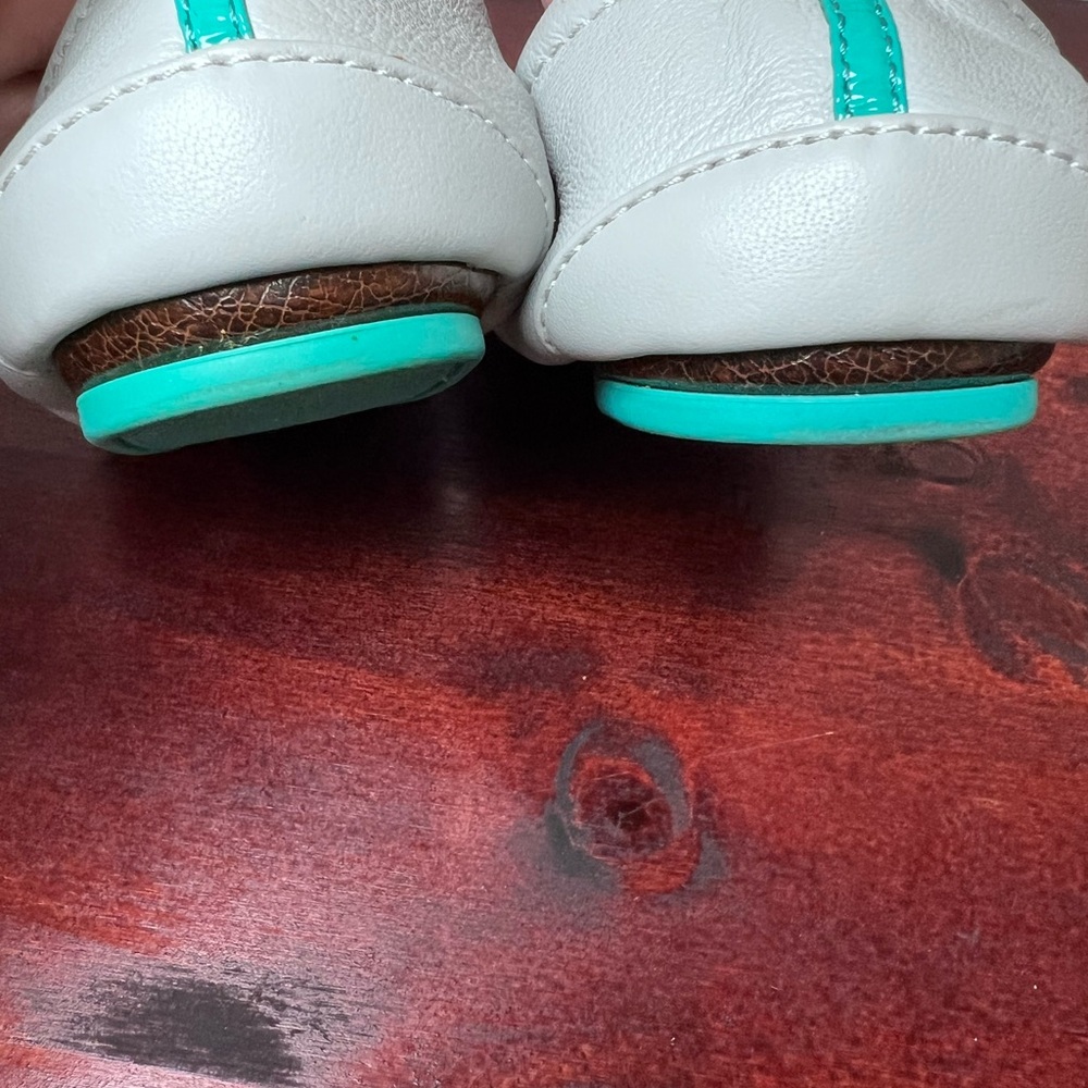 Tieks by Gavrieli Cool Gray Ballet Flats - Picture 8 of 14